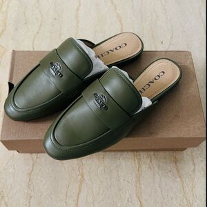 New COACH Samie Leather Slide